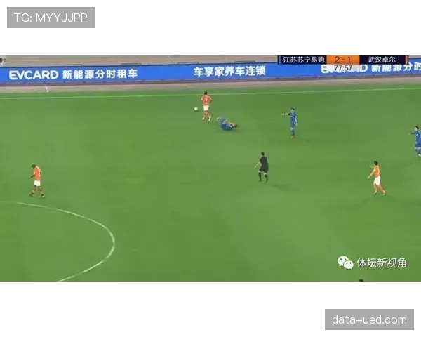 裁判哨音在比赛中的规则作用与判罚启动条件解析